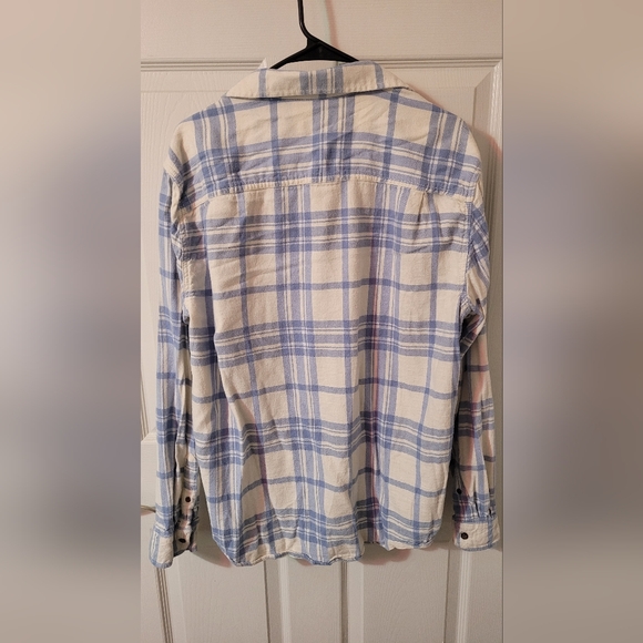 Flannel - Picture 2 of 3